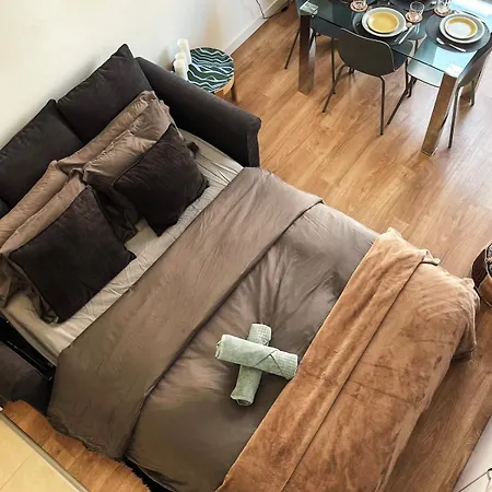 Loft Nest Private Terrace Apartment *