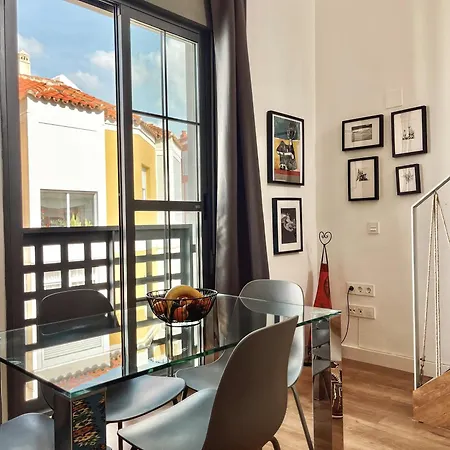 Loft Nest Private Terrace Apartment *